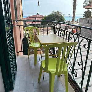 Appartement Casa Angela Vista Mare, Vintimille